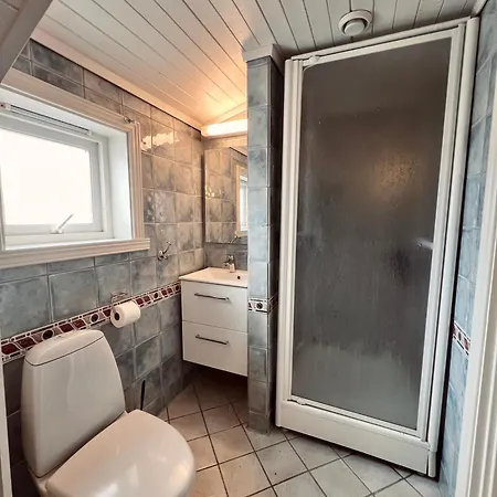Apartman 4 Bedroom House Downtown With Sea View Kristiansand
